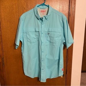 Men’s Large Coleman Ventilated Button Down Shirt